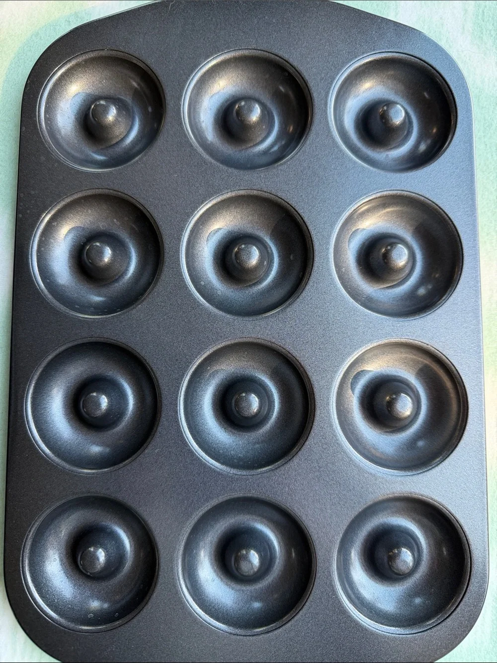 Wilton Black Heart & Donut Mini Baking Pan Set